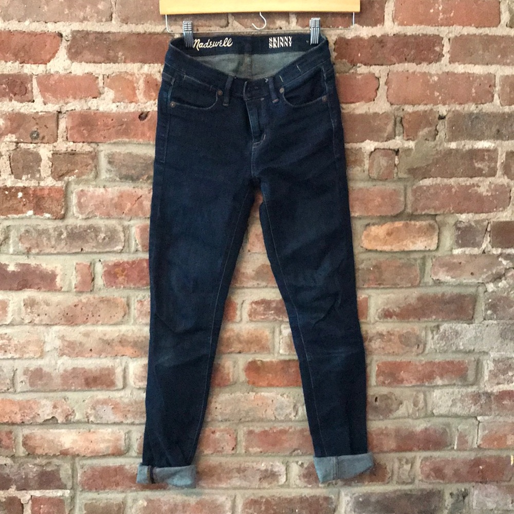 Dark wash skinny skinny madewell jeans 24